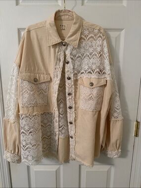 POL Creamy Beige & White Lace Jean Jacket